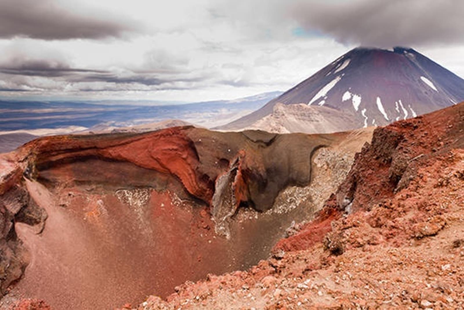 RS-Mt-Nguaruhoe-Tongariro-NP-NZ-shutterstock_102136414.jpg