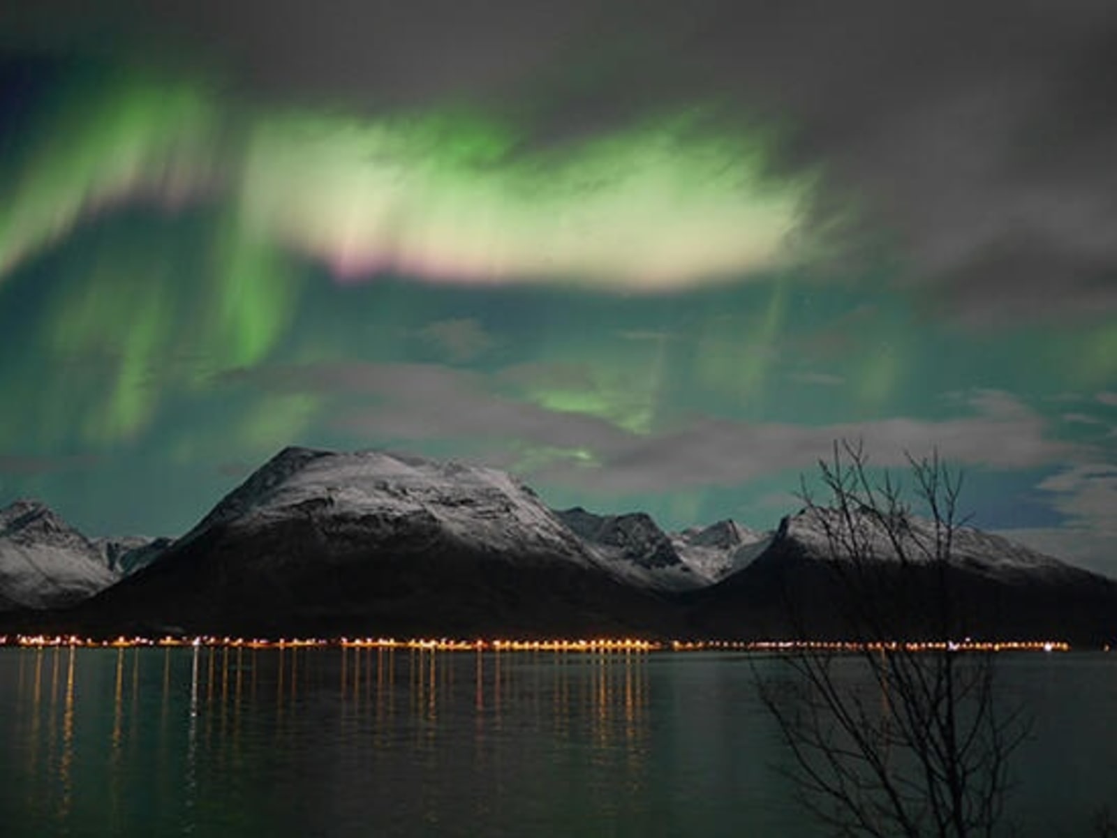 RS-Northern-Lights-in-Olderdalen-a-couple-of-hours-north-of-Tromso.jpg