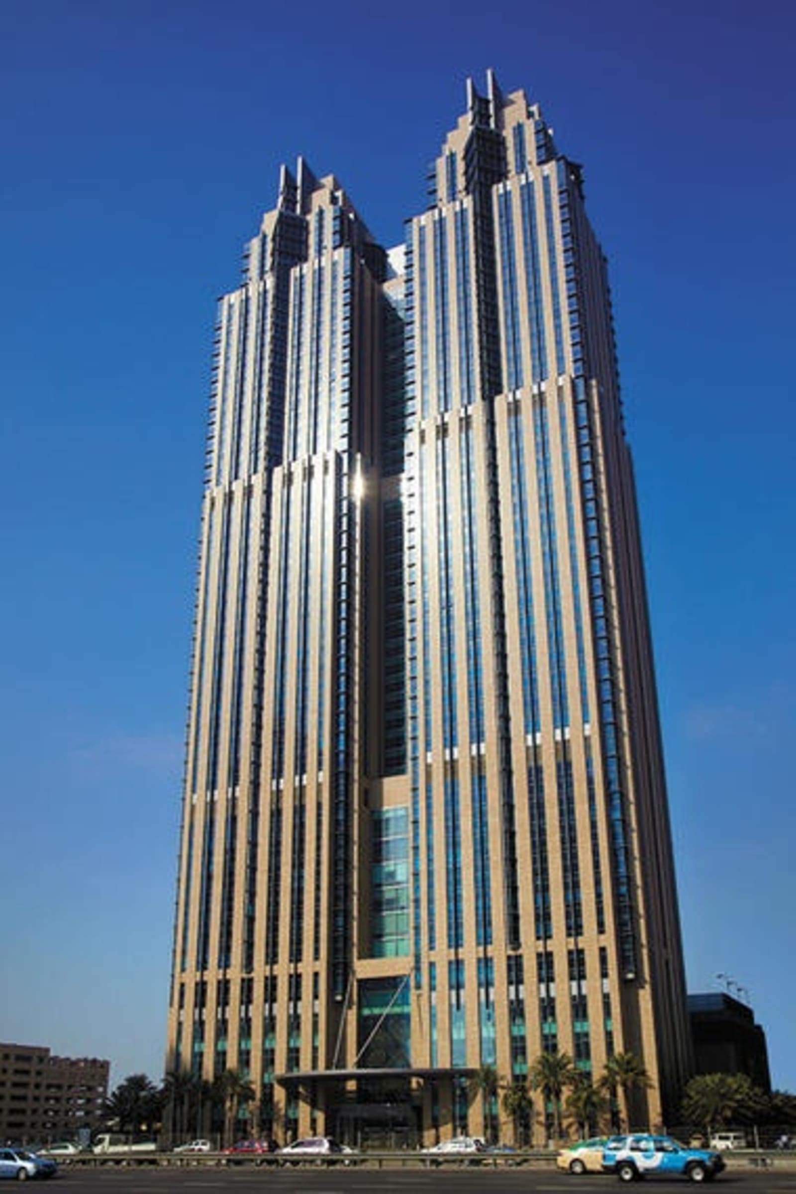 RS-Shangri-La-Dubai.jpg