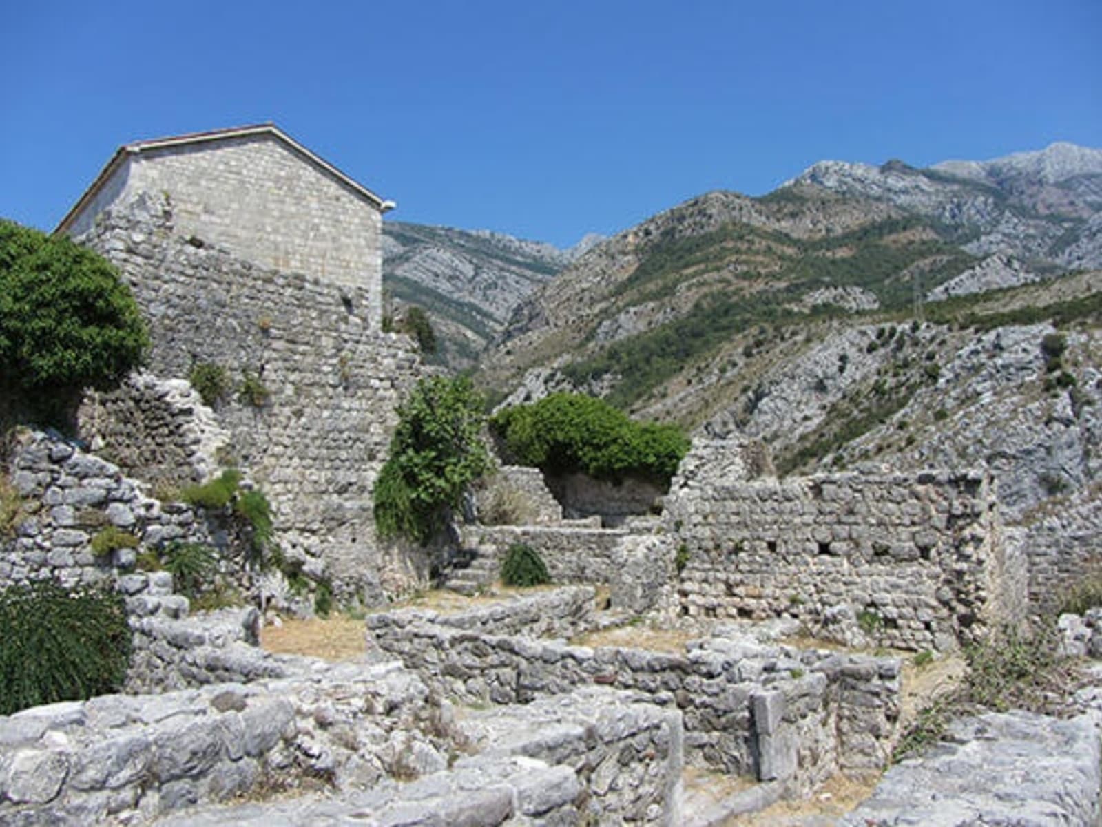RS-Stari-bar-ruins-Angela.jpg