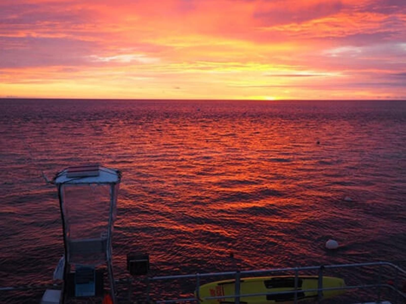 RS-sunset-greatbarrierreef.jpg