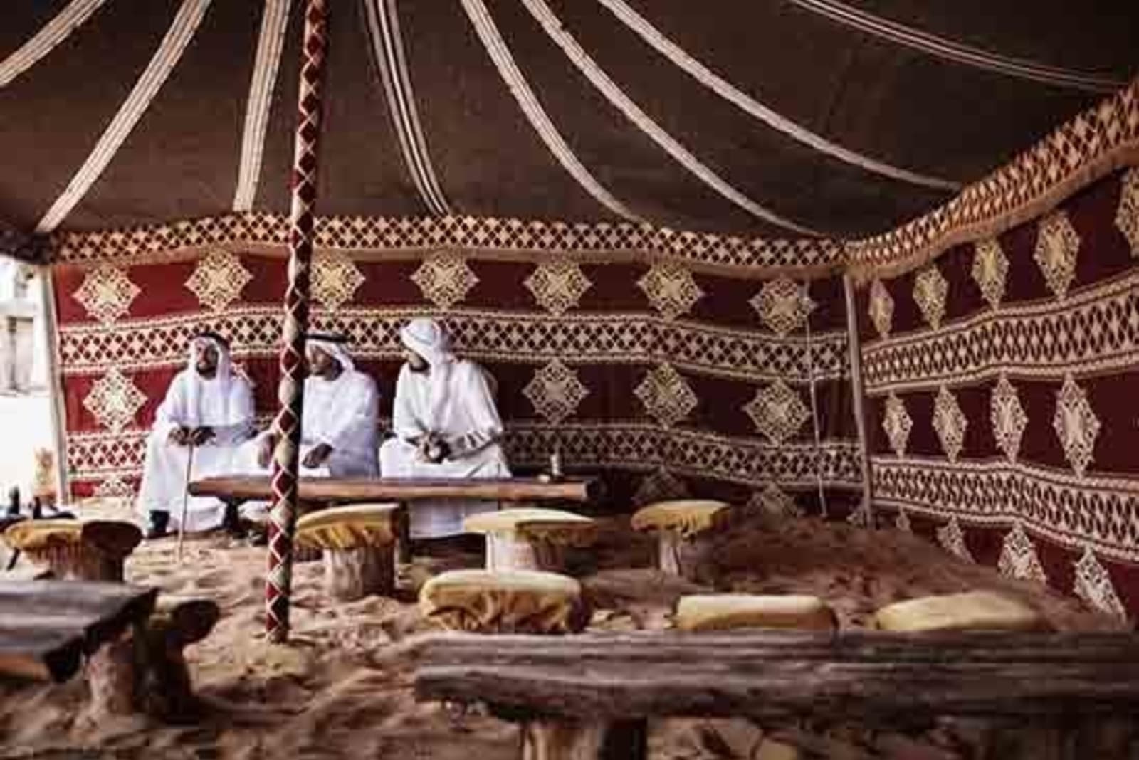 a4-RAMADAN-Arabic-Tent.jpg