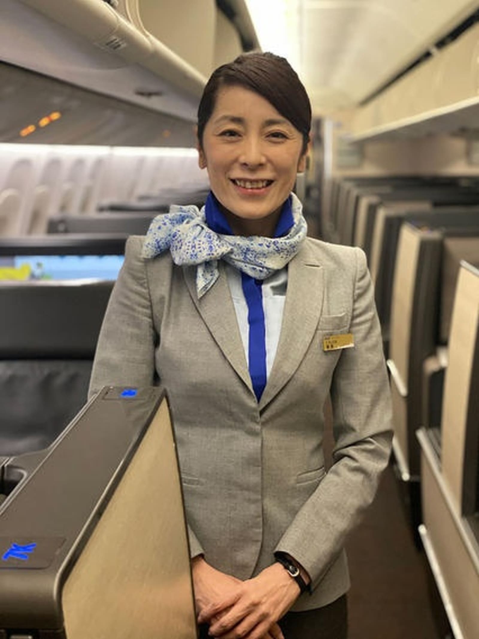 ana-cabin-crew-ps.jpg