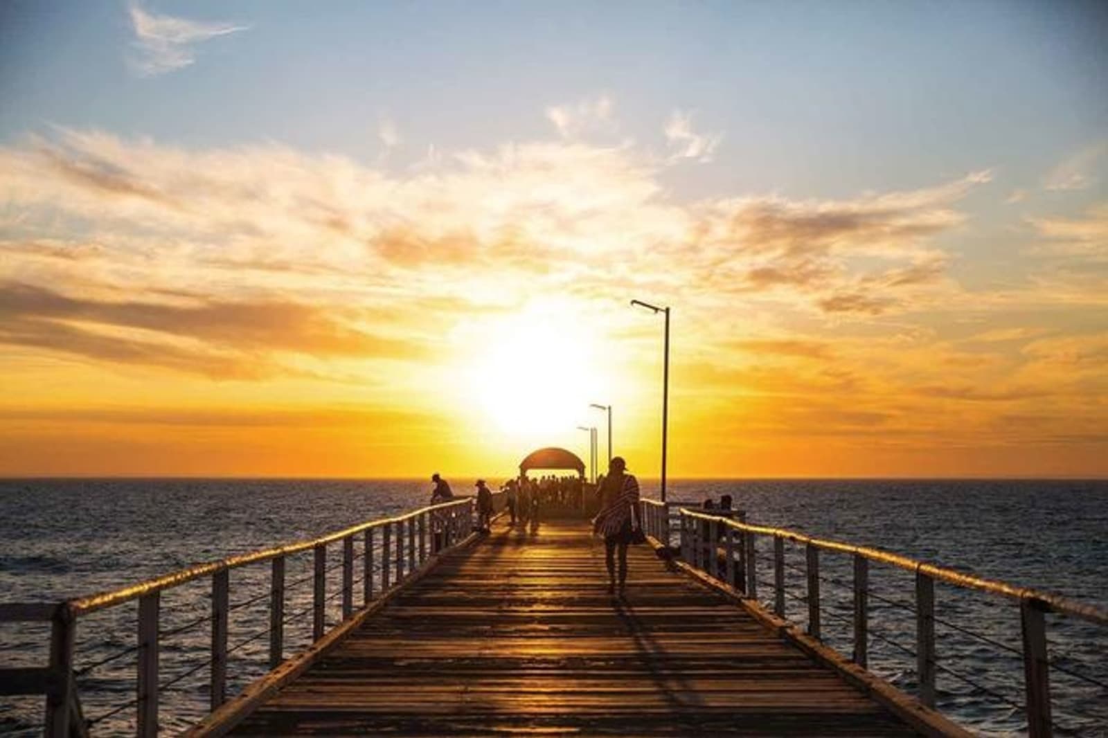 henley_beach_sunset_-_adelaide.jpg