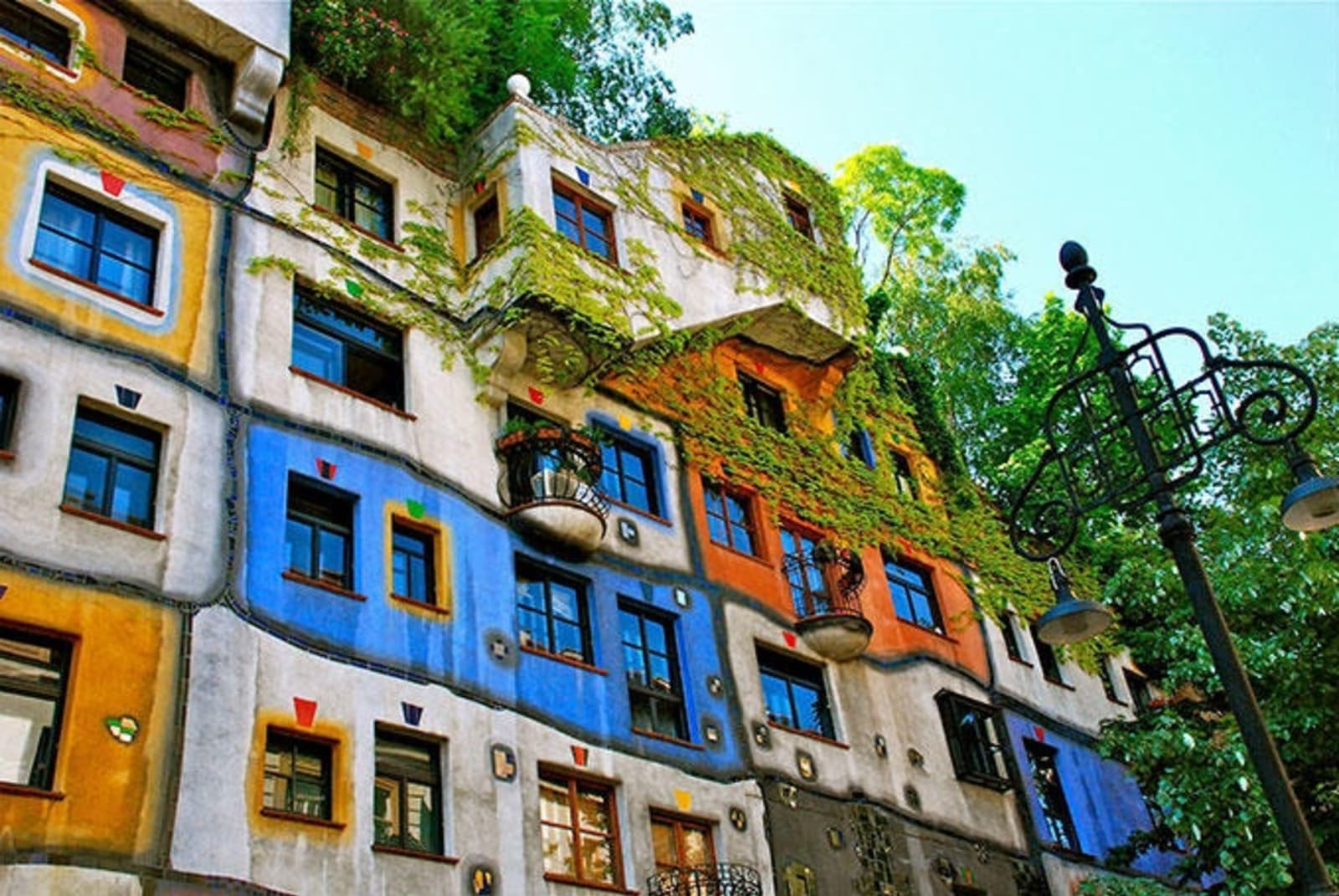 hundertwasser-house-ps.jpg