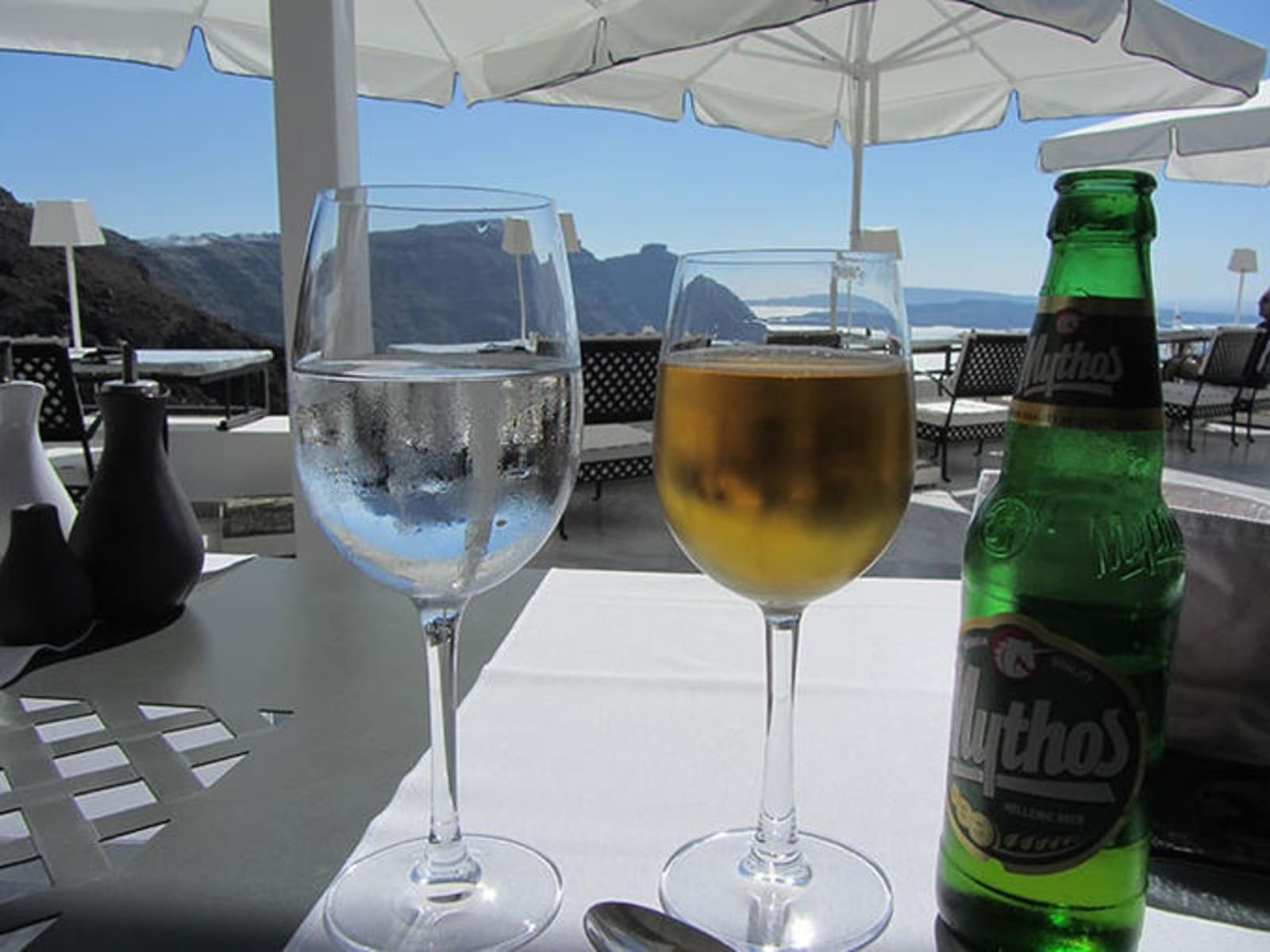 mythos-beer_0.jpg