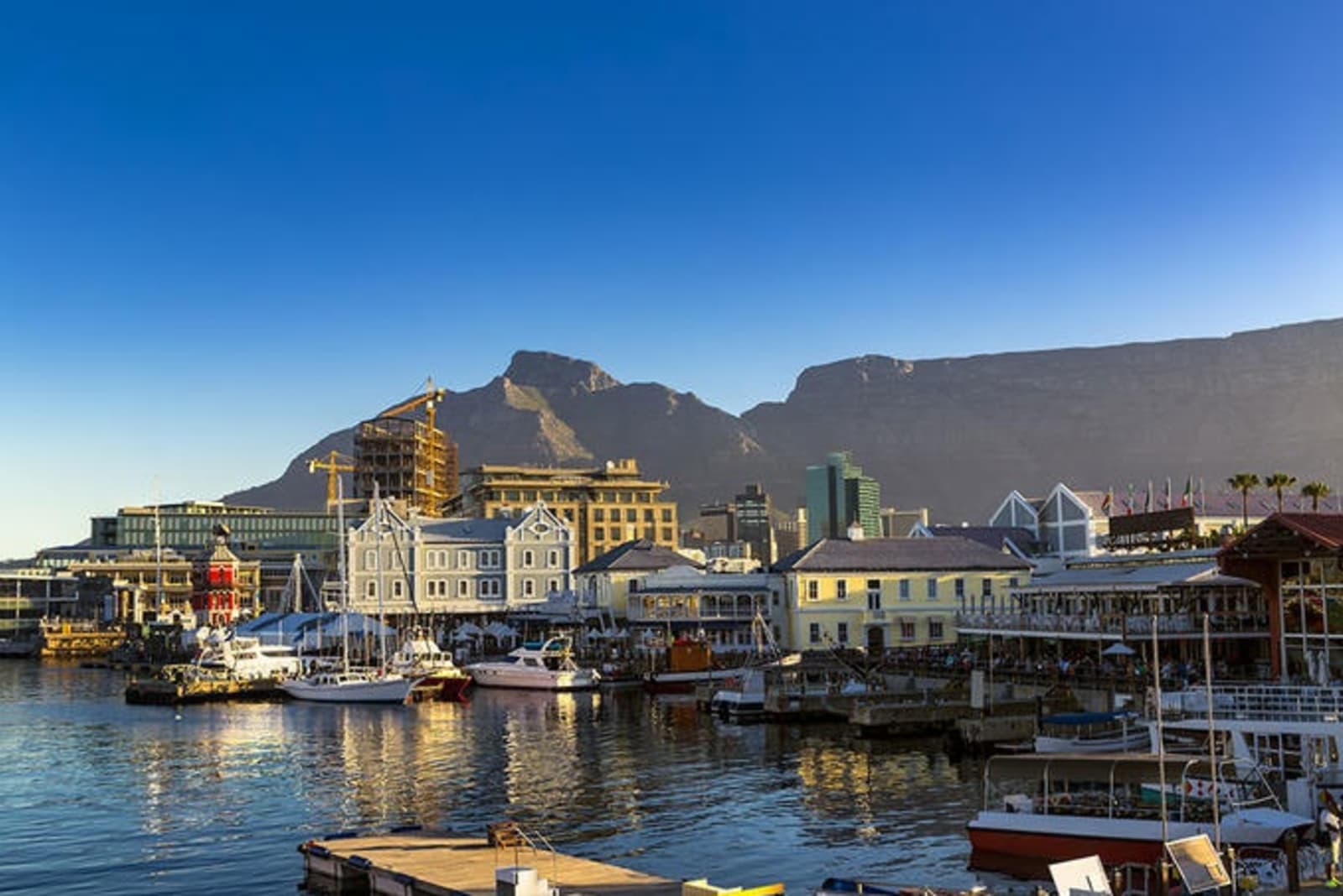 rs-1-cape-town-shutterstock_540213766.jpg
