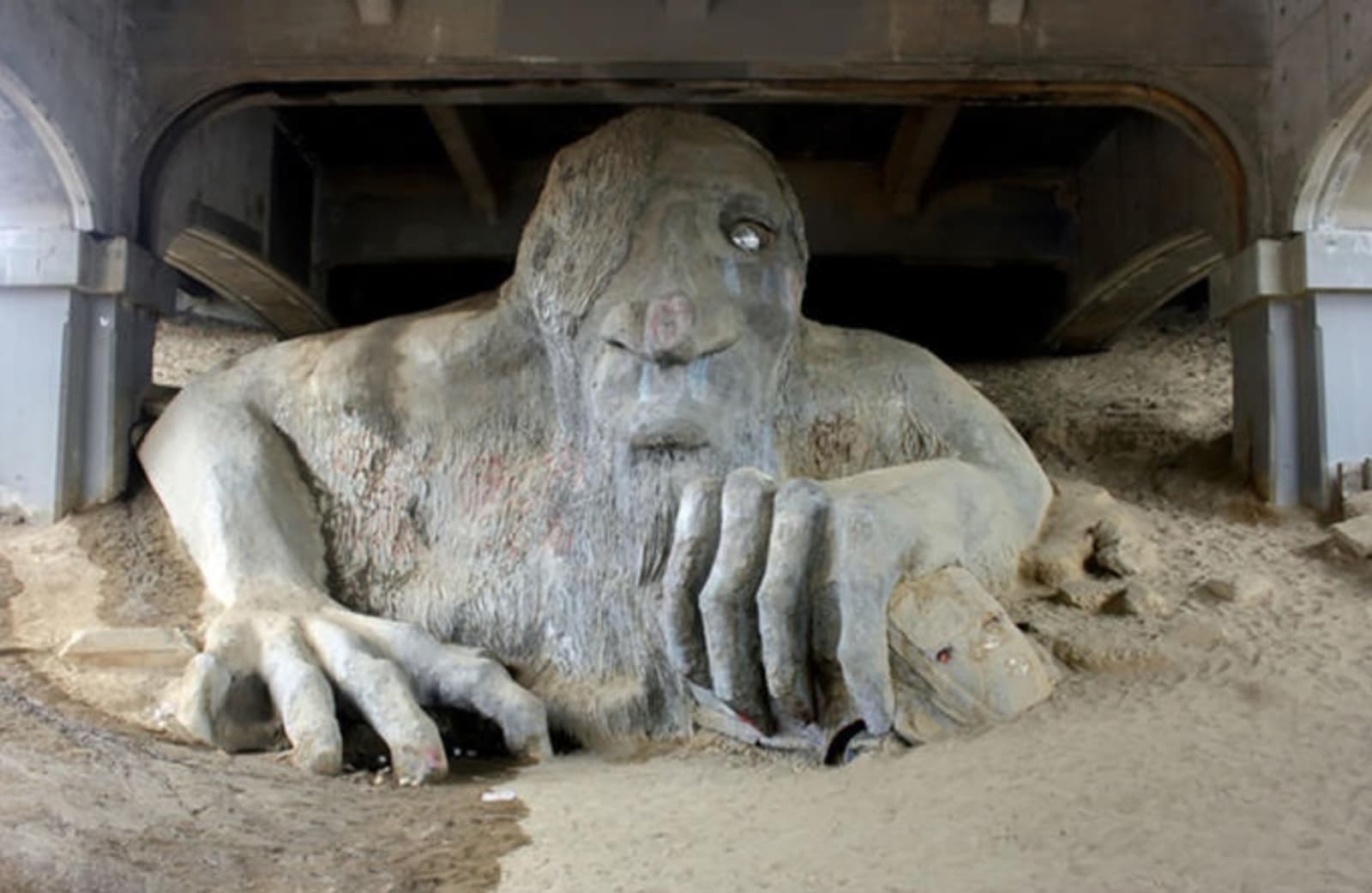 rs-9-fremont-troll.jpg