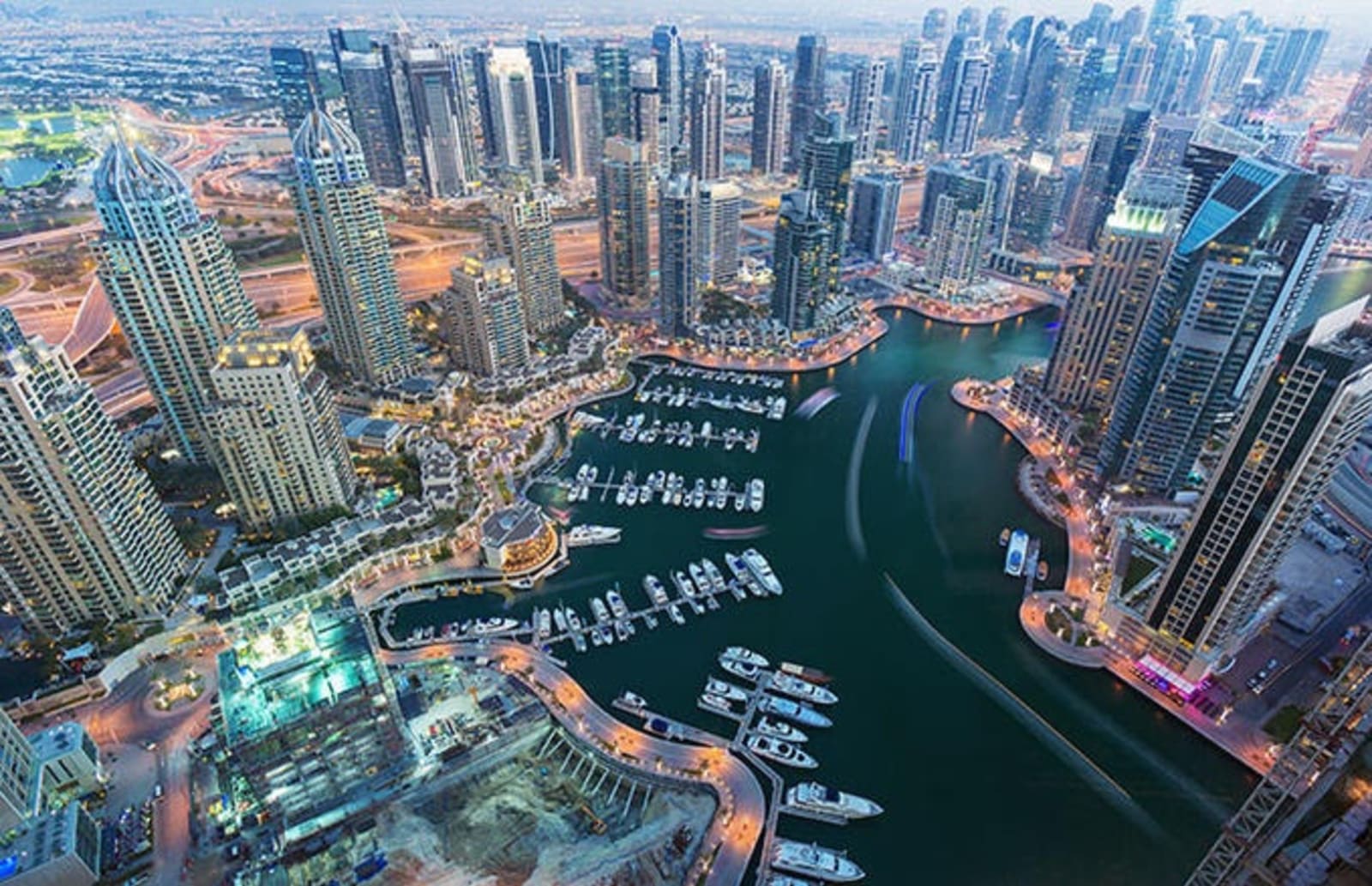 rs-dubai-marina-shutterstock_394783468.jpg