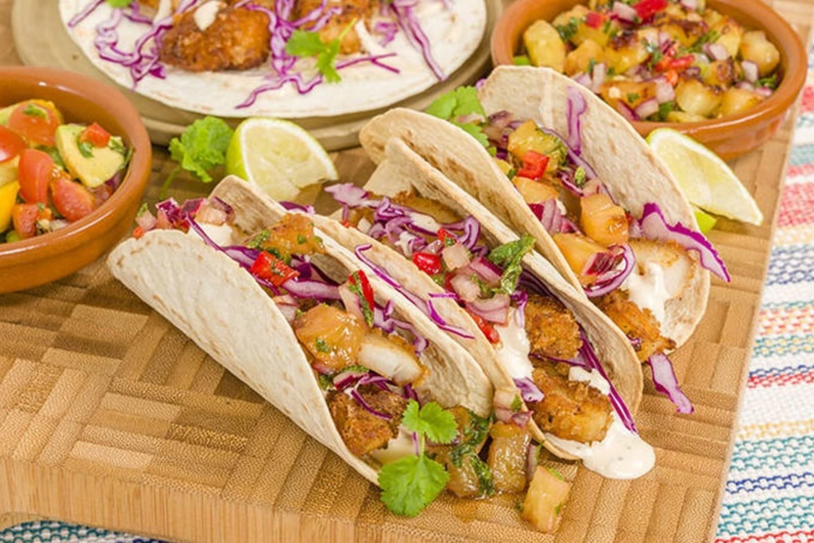 rs-fish-tacos-california-shutterstock_373852585.jpg