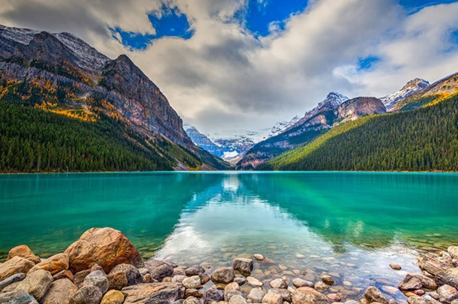 rs-lake-louise-canada-shutterstock_523880371.jpeg