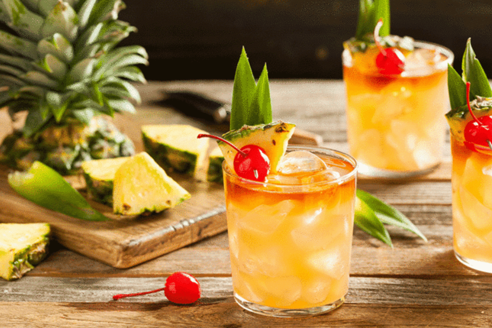 rs-mai-tai-cocktail-shutterstock_449441356.gif