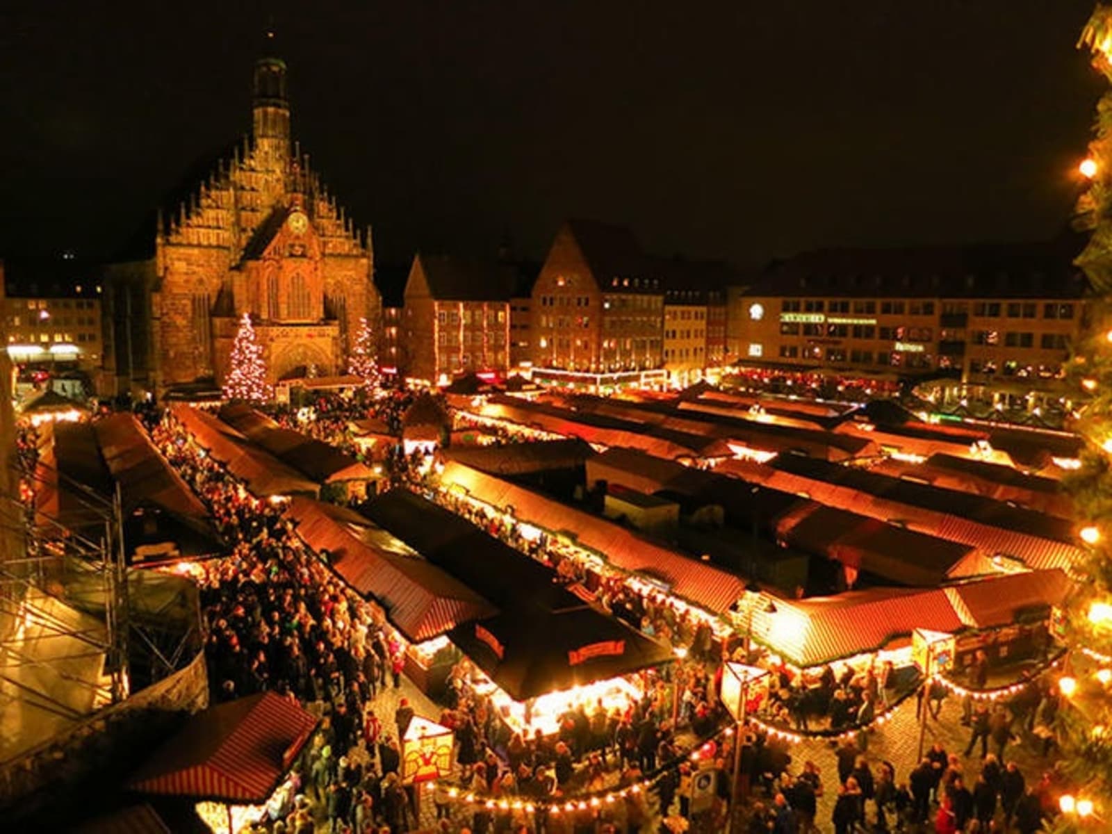 rs-nuremburg-christmas-market-shutterstock_541967356.jpeg