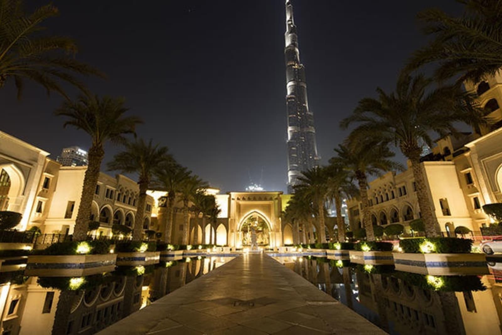 rs-palace-downtown-dubai-shutterstock_484464853.jpg