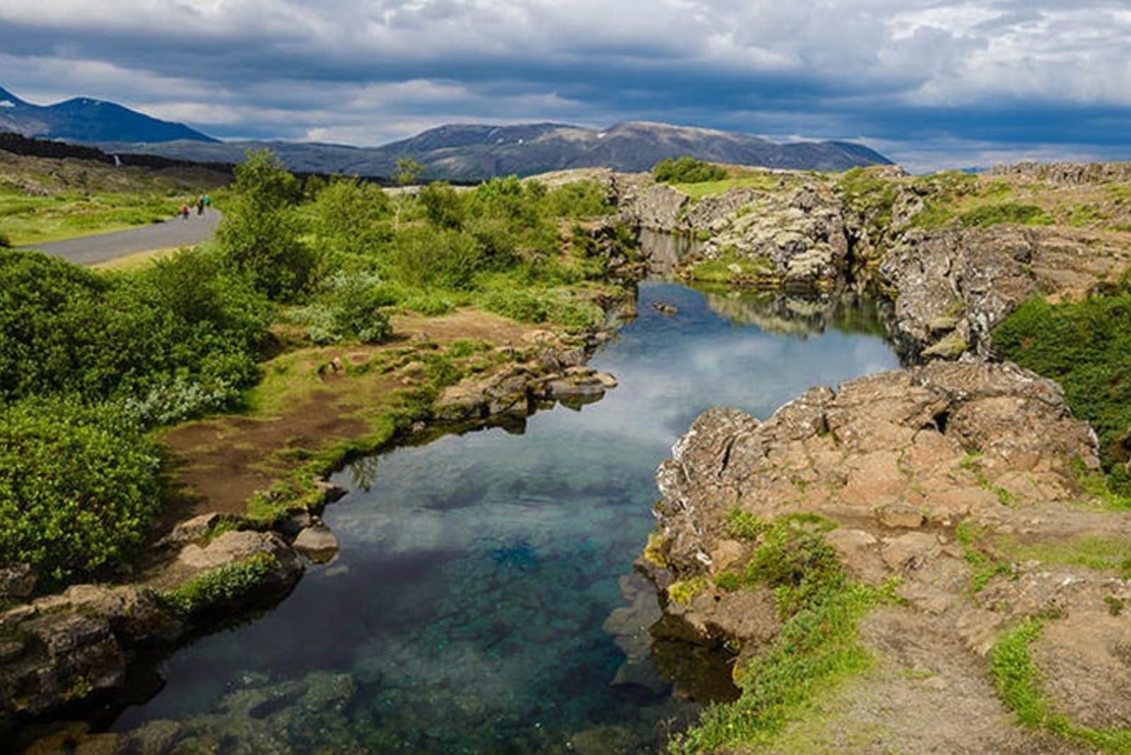 rs-thingvellir-iceland-shutterstock_522236773.jpg