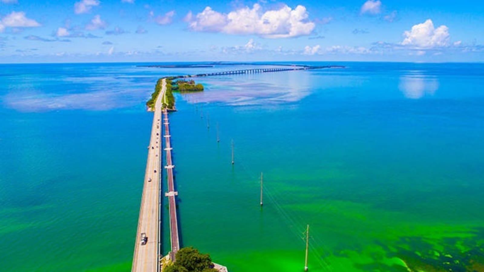 rs1-overseas-highway-florida-keys-shutterstock_708962173.jpg