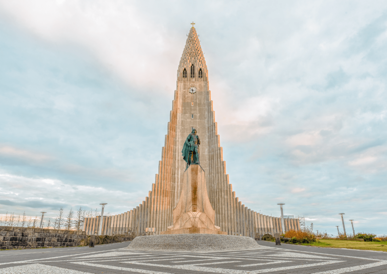 7 of the Weirdest Buildings in the World - IMAGE.png