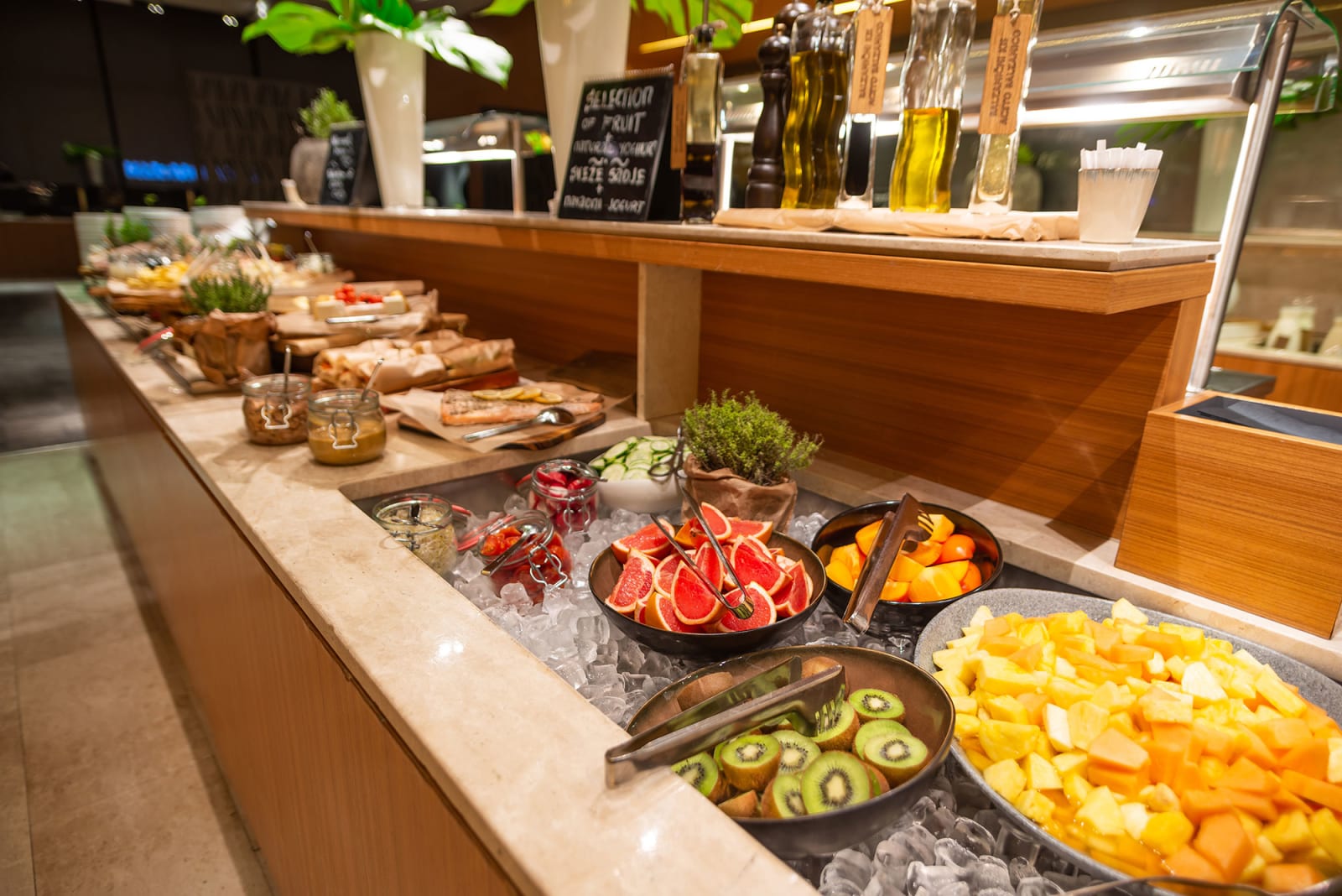 Breakfast buffet