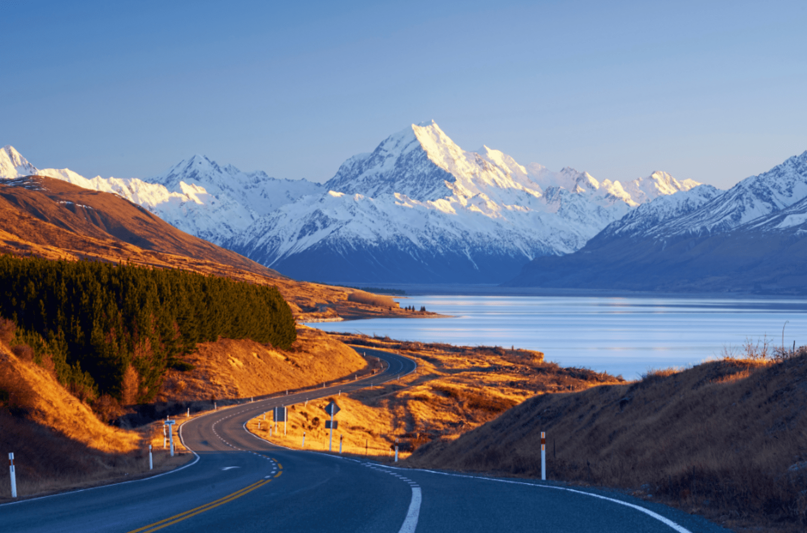 Beautiful mountain landscape in New Zealand's South Island