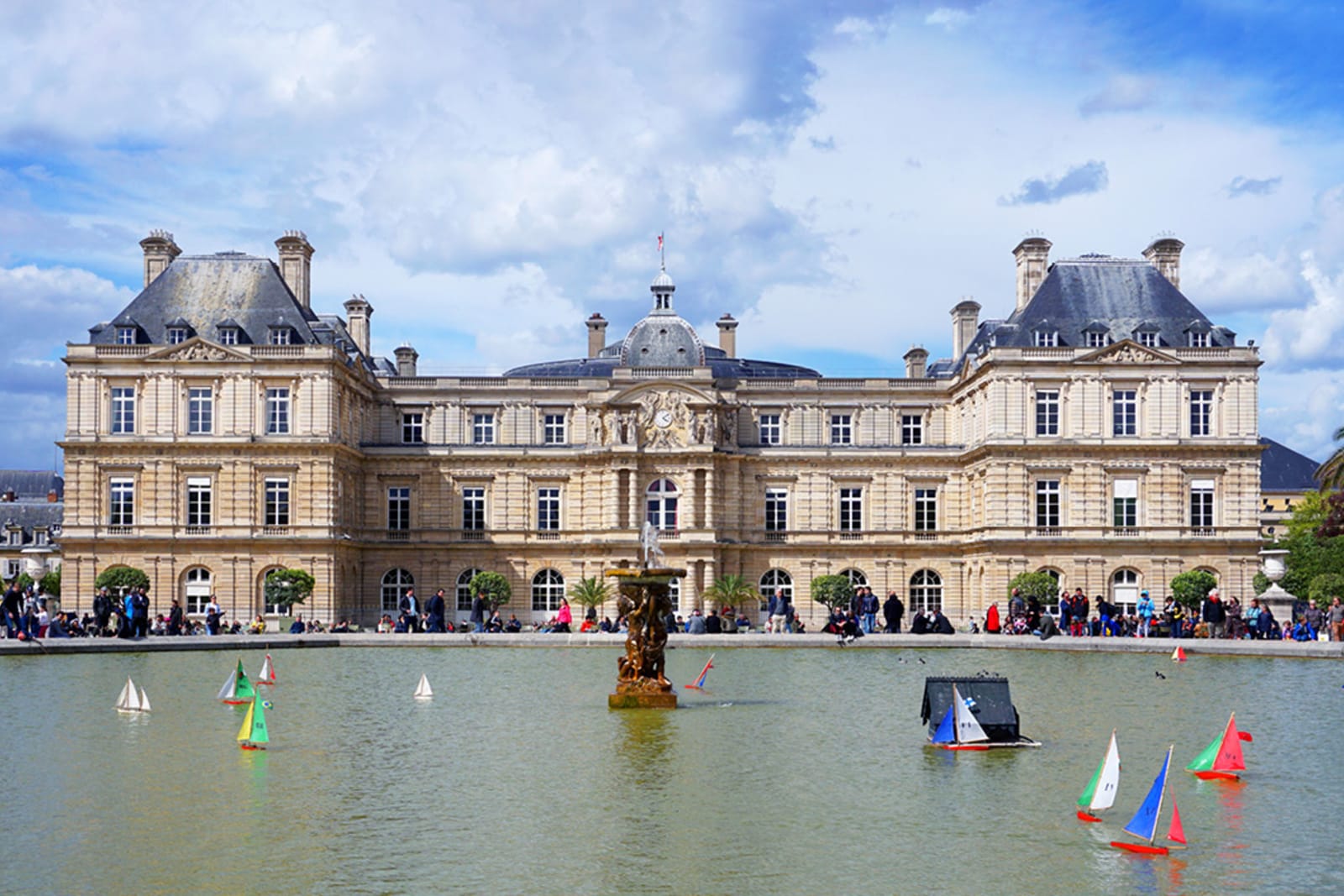 Toy boats in a fountain in the Luxembourg Gardens