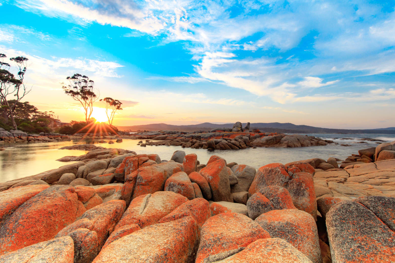 The Bay of Fires is one of the attractions on the Great Eastern Drive in Tasmania