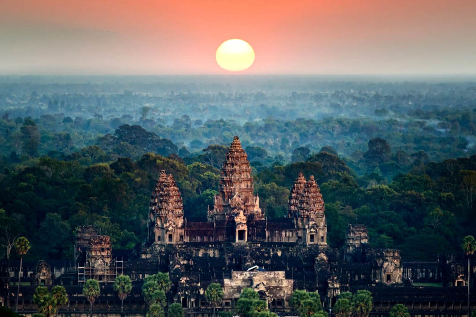 Angor Wat temple complex at sunset