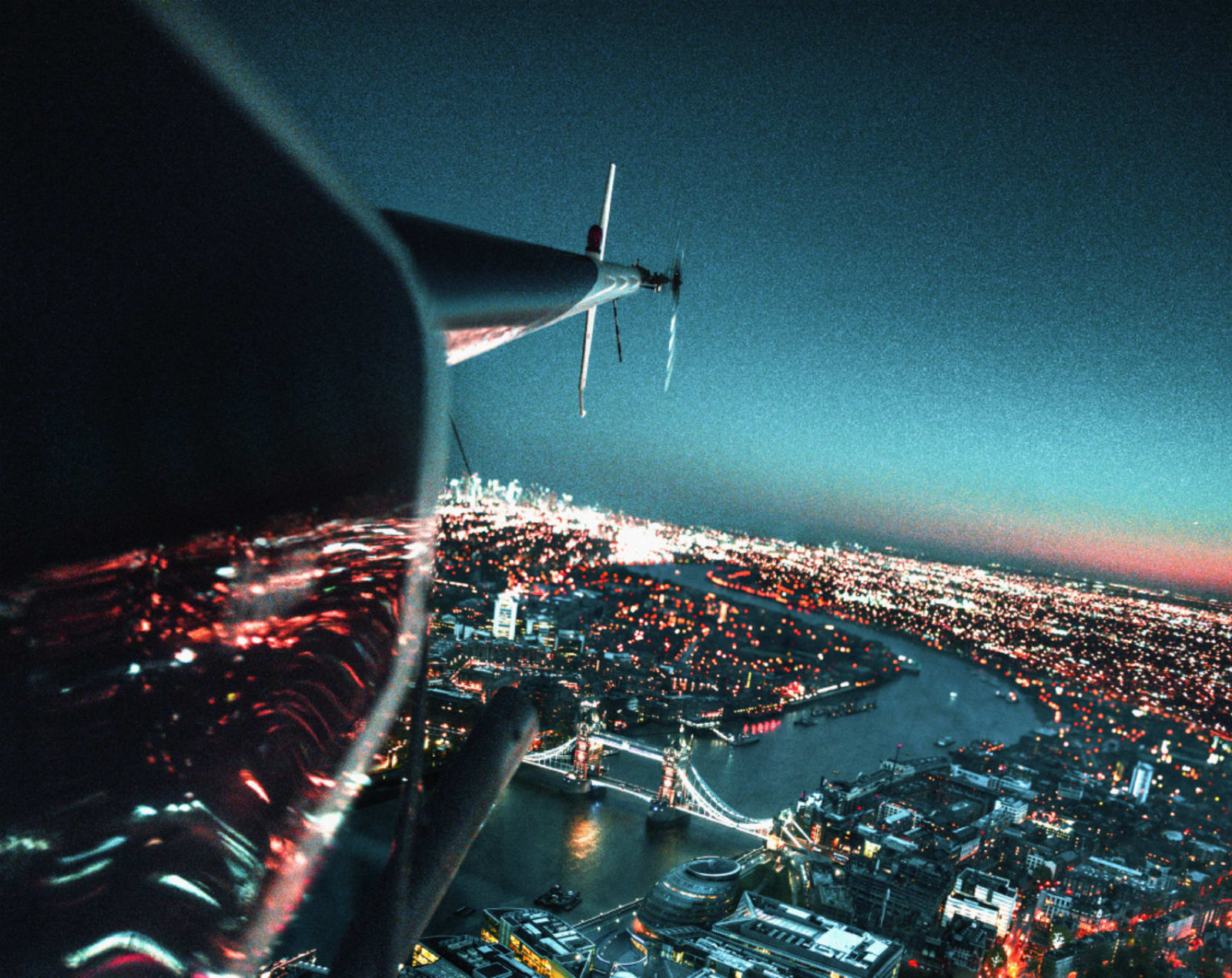 Helicopter tour over London at night