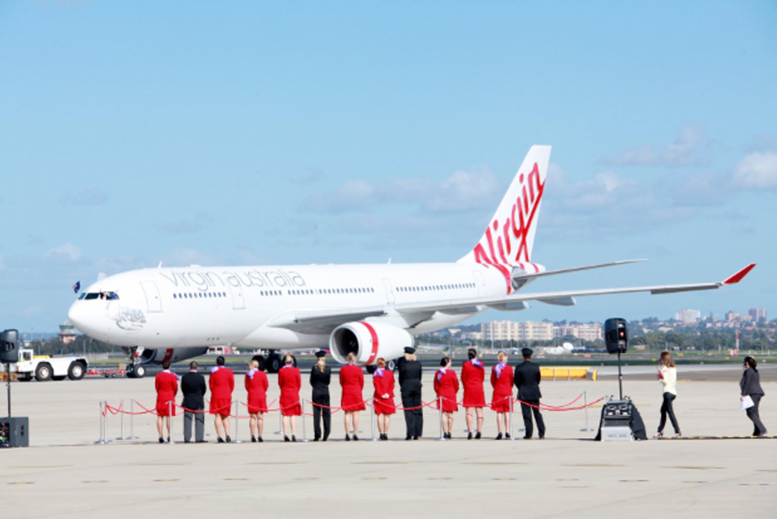 Virgin Australia Boeing aircraft and crew sydney
