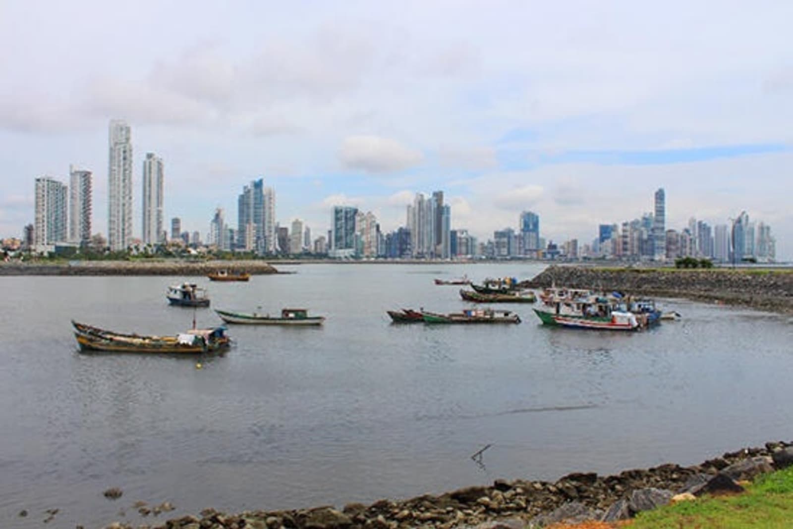Boats on the water in Panama City.