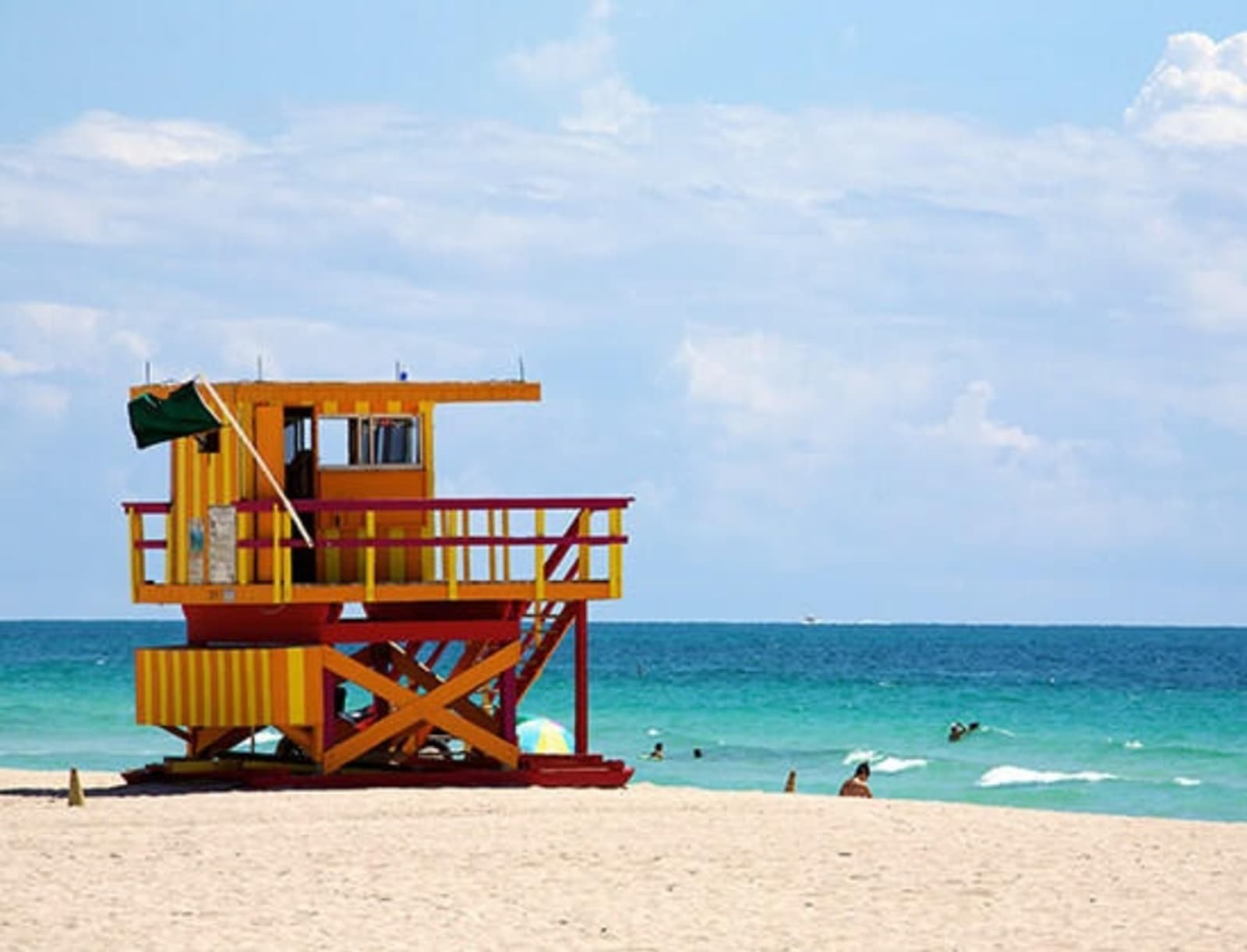 RS-A-lifeguard-tower-on-South-Beach-in-Miami-Florida.jpeg