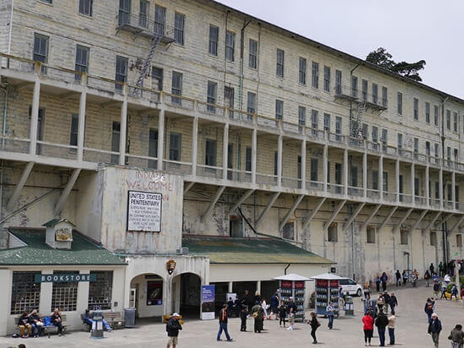 RS-Alcatraz-exterior.jpg