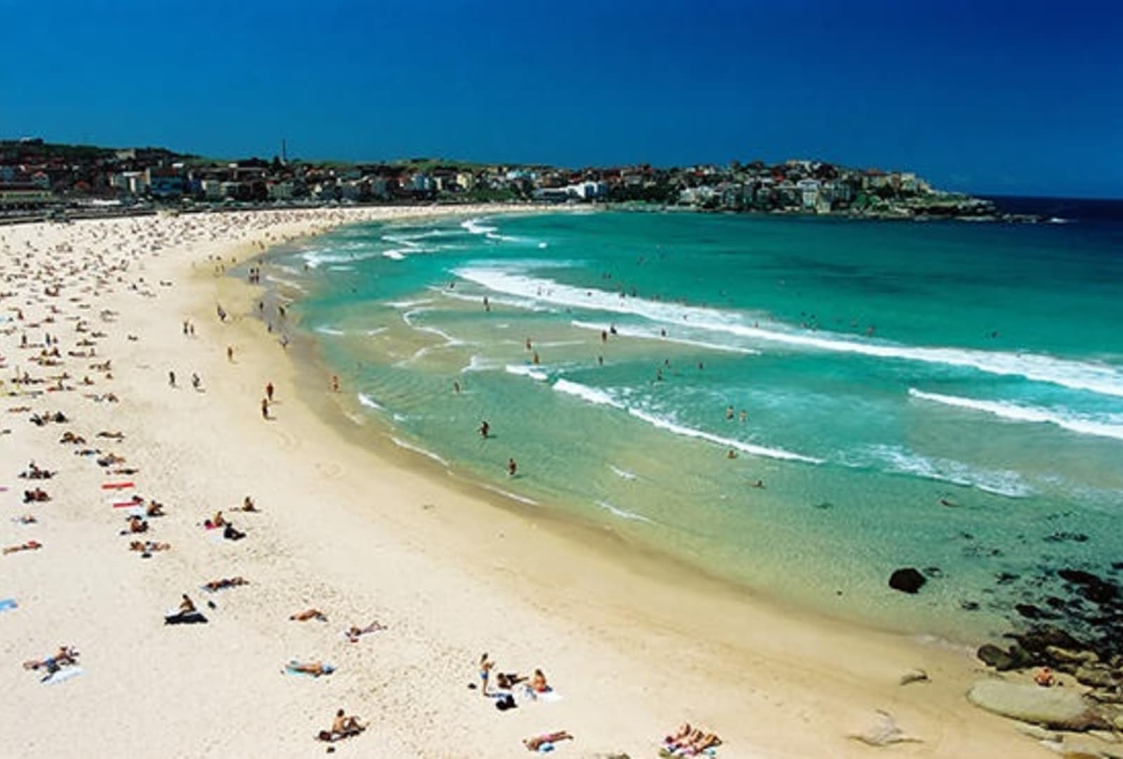 RS-Bondi-Beach-Sydney-Australia_401489.jpg