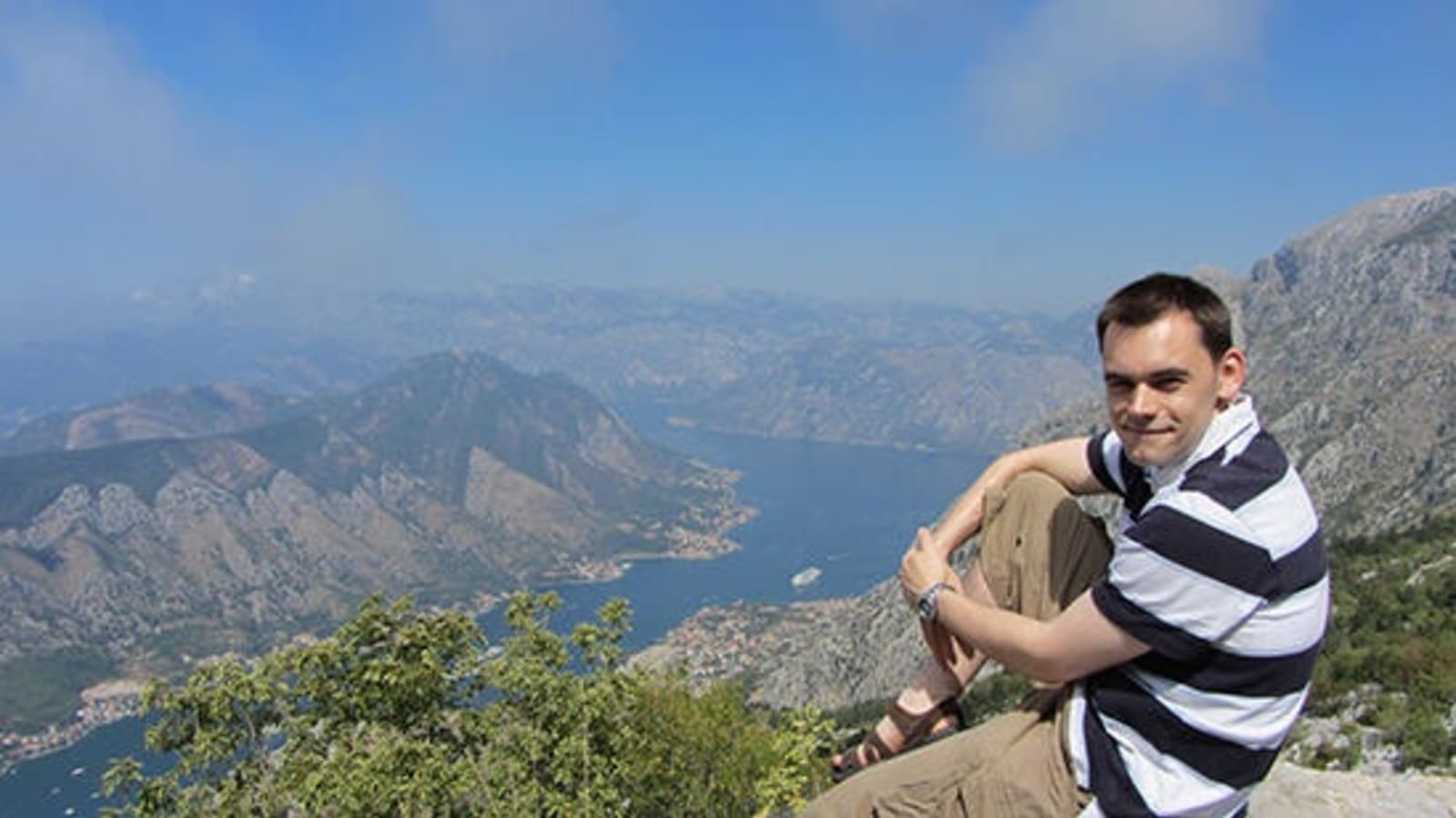 RS-David-with-view-of-Gulf-of-Kotor.jpg