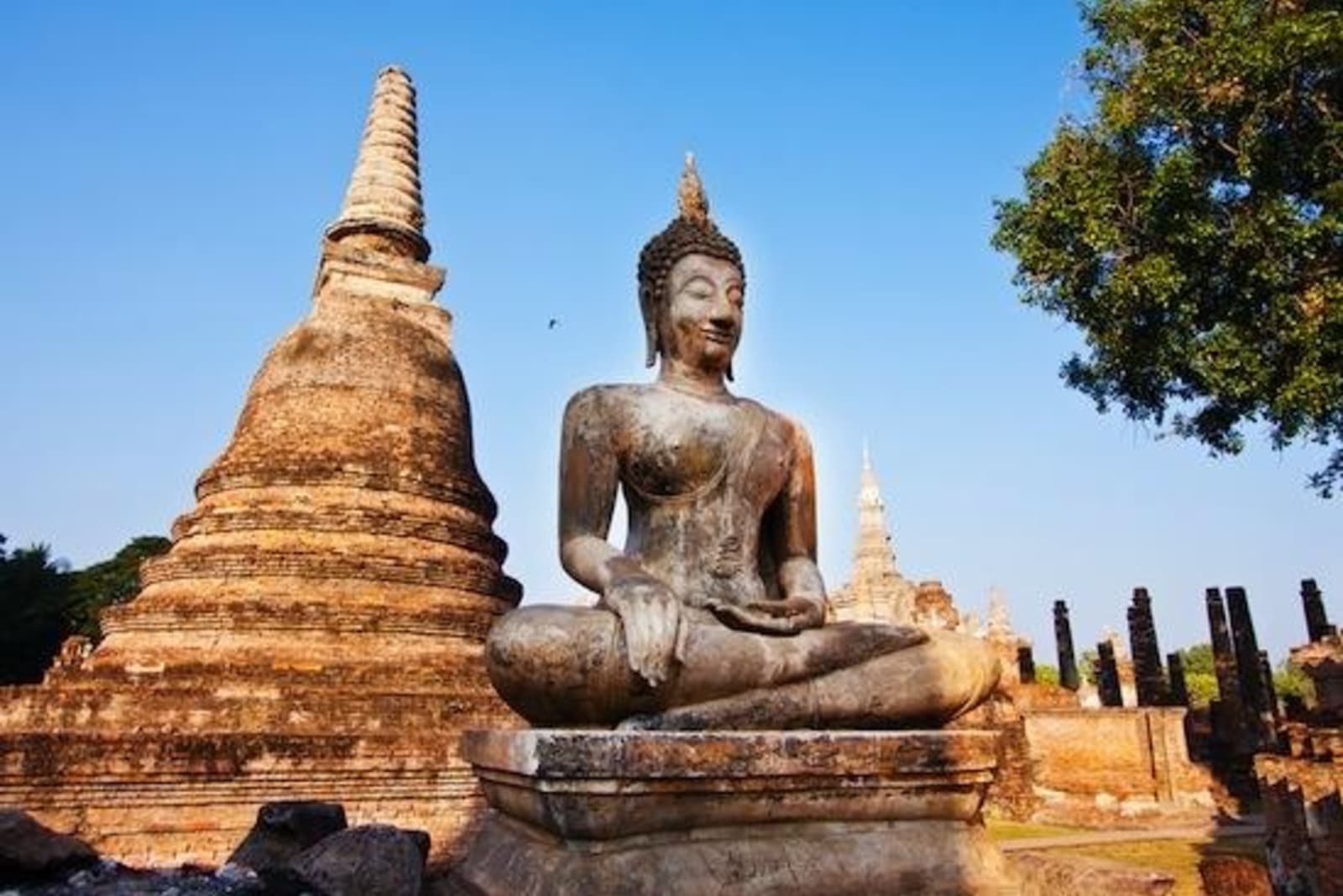 Sukhothai-Historical-Park_154592204.jpg