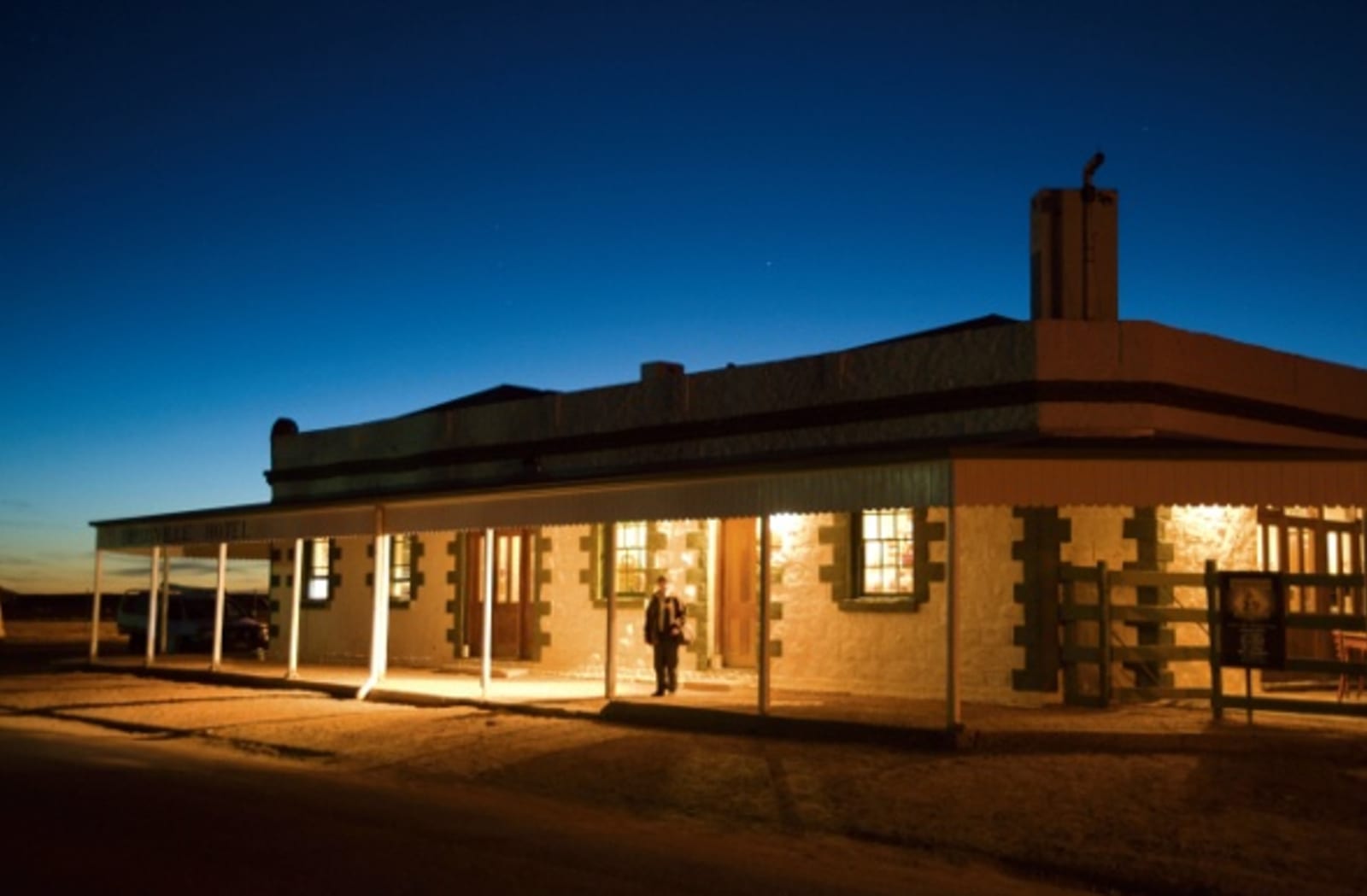 Birdsville hotel at dusk