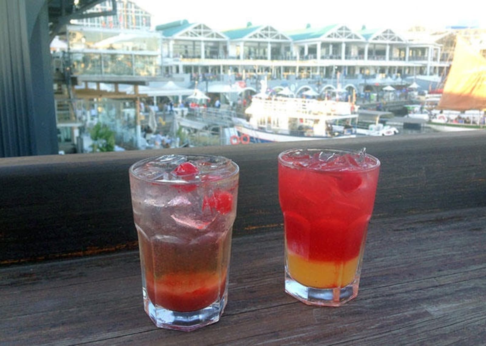 cocktails-on-the-waterfront-ps.jpg