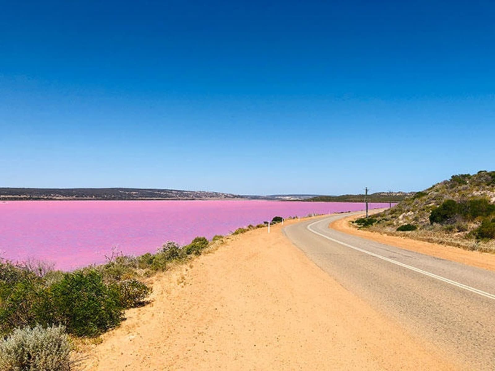 pink-lake-western-oz-ps.jpg