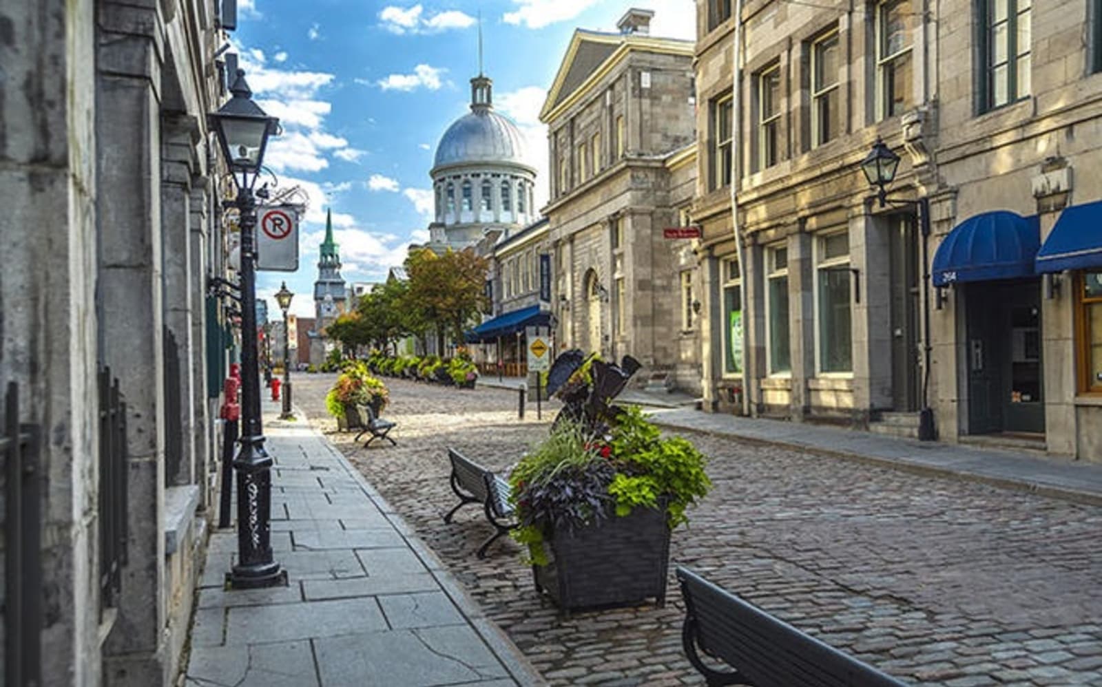 rs-montreal-canada-shutterstock_390831940.jpg