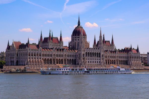 River cruise in front of Parliament House Budapest